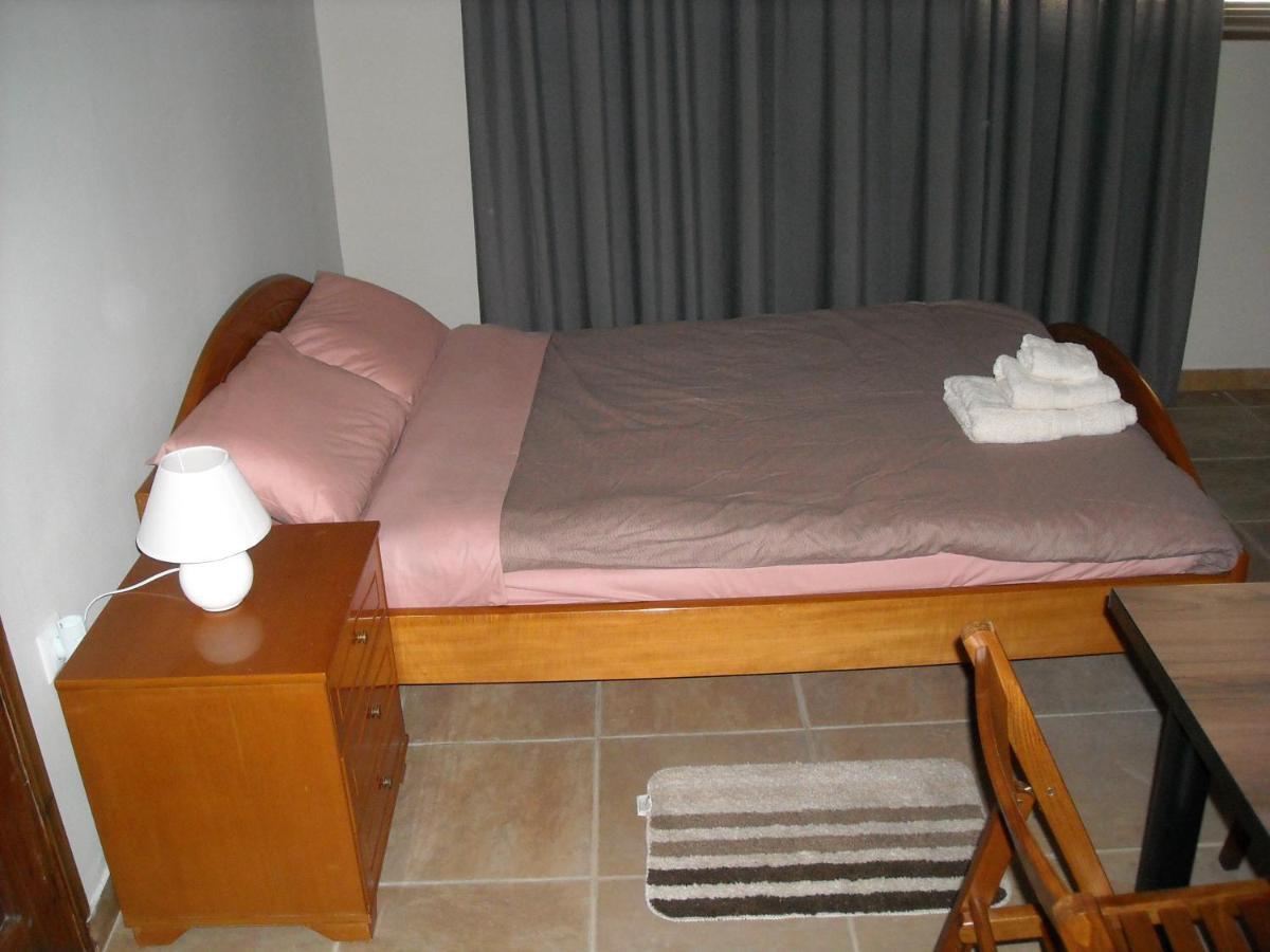 Kalamata Home, Marina A Bagian luar foto